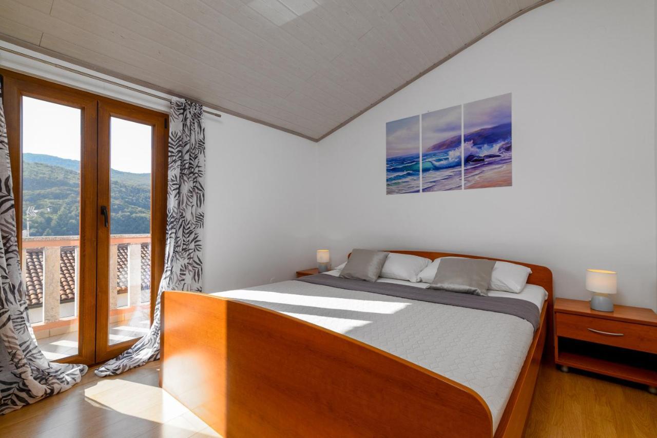 Apartments By The Sea Duga Luka - Prtlog, Labin - 2335 Zewnętrze zdjęcie