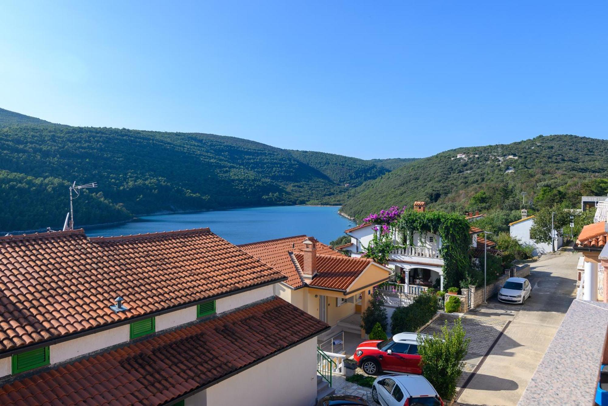 Apartments By The Sea Duga Luka - Prtlog, Labin - 2335 Zewnętrze zdjęcie