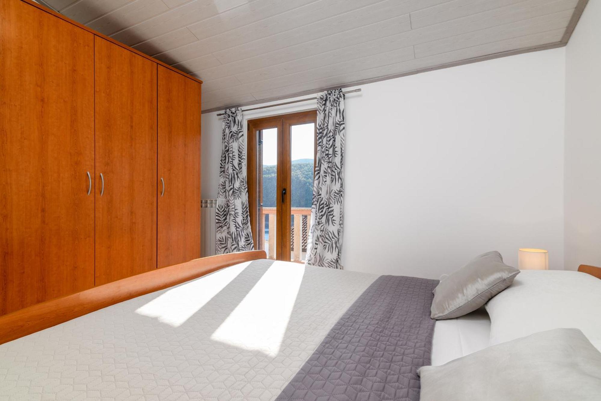 Apartments By The Sea Duga Luka - Prtlog, Labin - 2335 Pokój zdjęcie